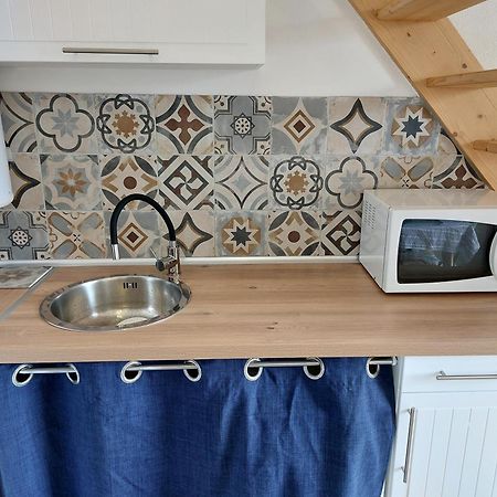 Agréable appartement rénové avec une terrasse vue mer, parking et Wifi gratuit Le Barcarès Esterno foto