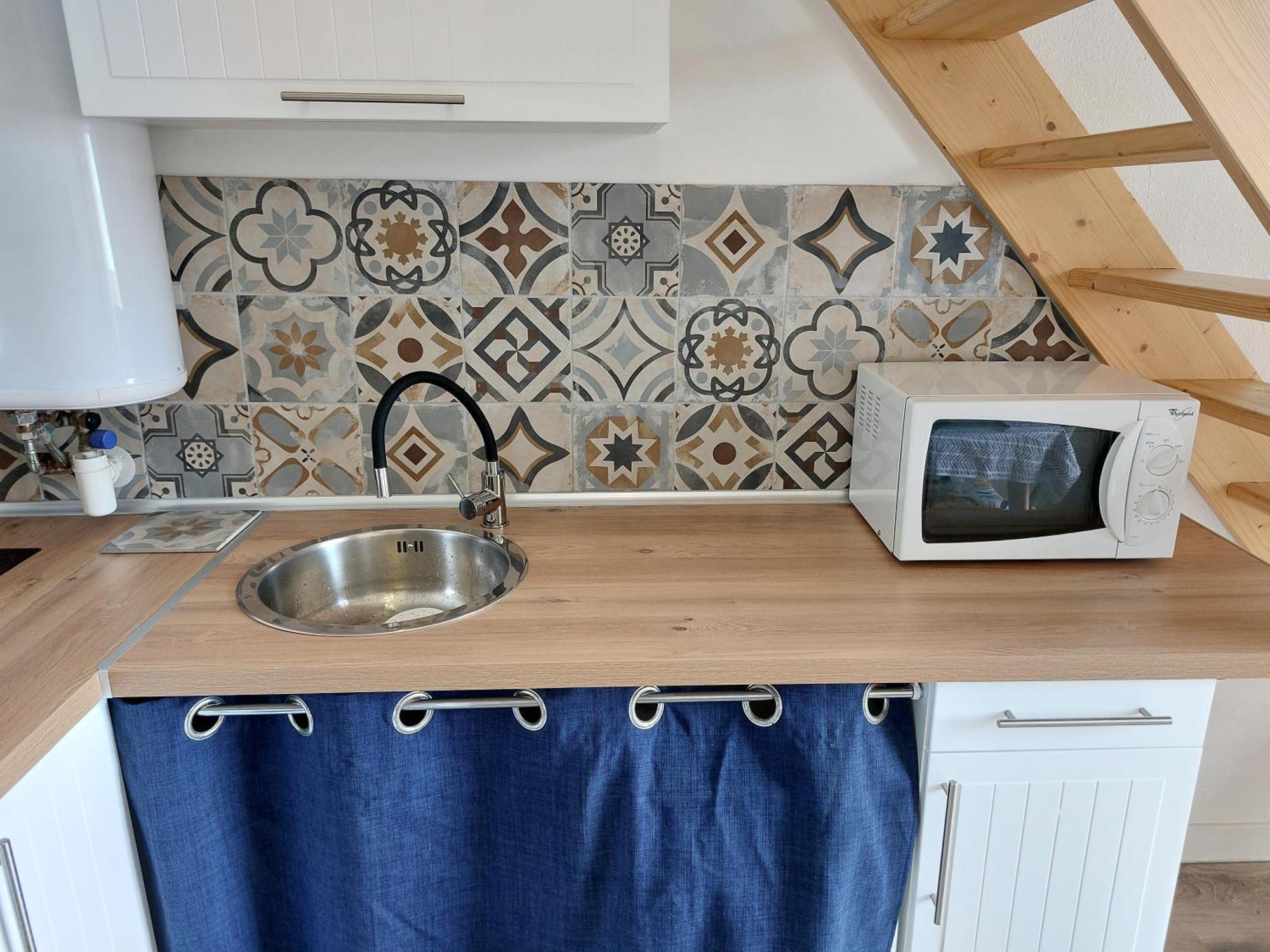 Agréable appartement rénové avec une terrasse vue mer, parking et Wifi gratuit Le Barcarès Esterno foto